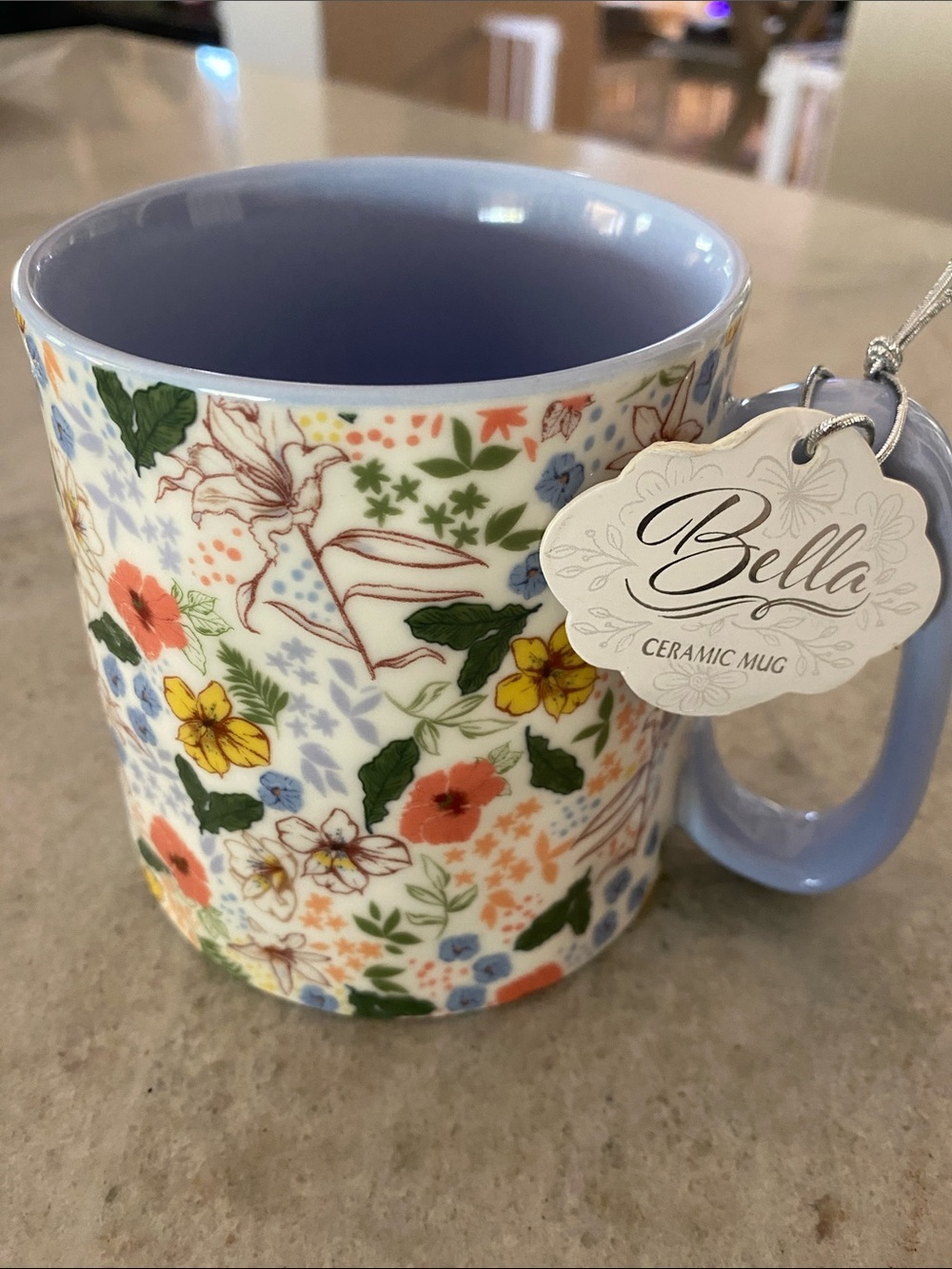 BNWNT Bella 10 oz Floral Mug